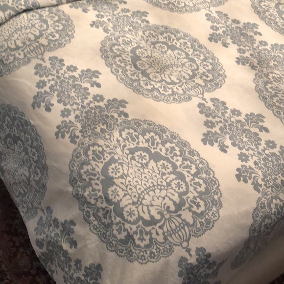 Pottery Barn King Duvet Cover - Picture 4 of 6
